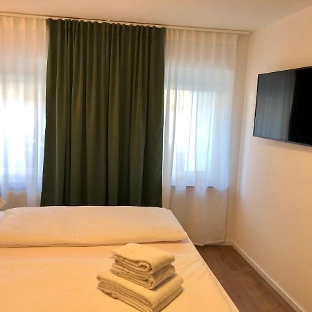 City Apartments, Outlet 100 Meter Метцинген Экстерьер фото