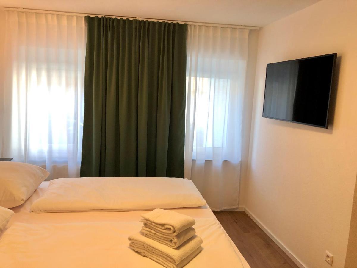 City Apartments, Outlet 100 Meter Метцинген Экстерьер фото